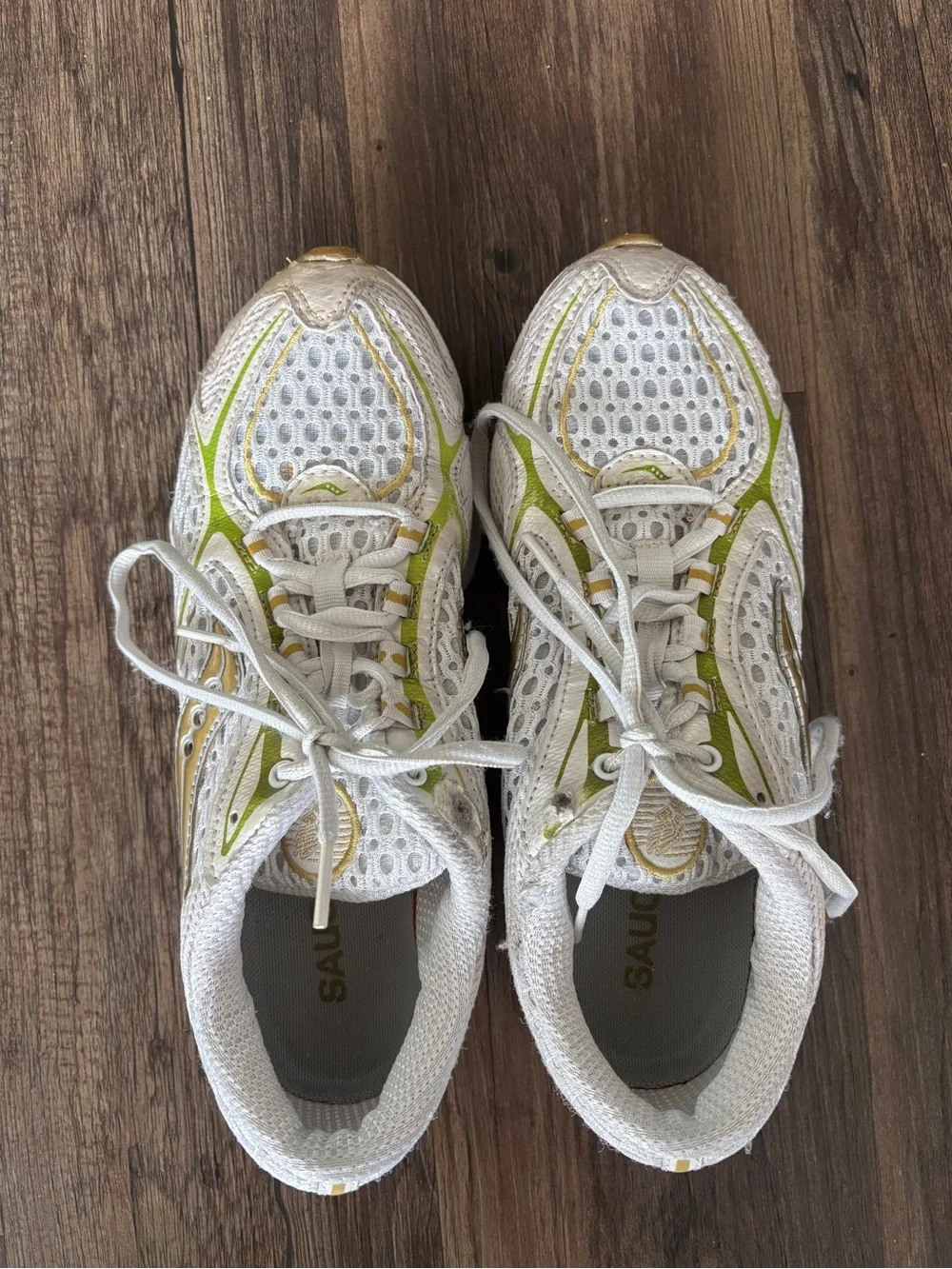 Saucony vintage y2k